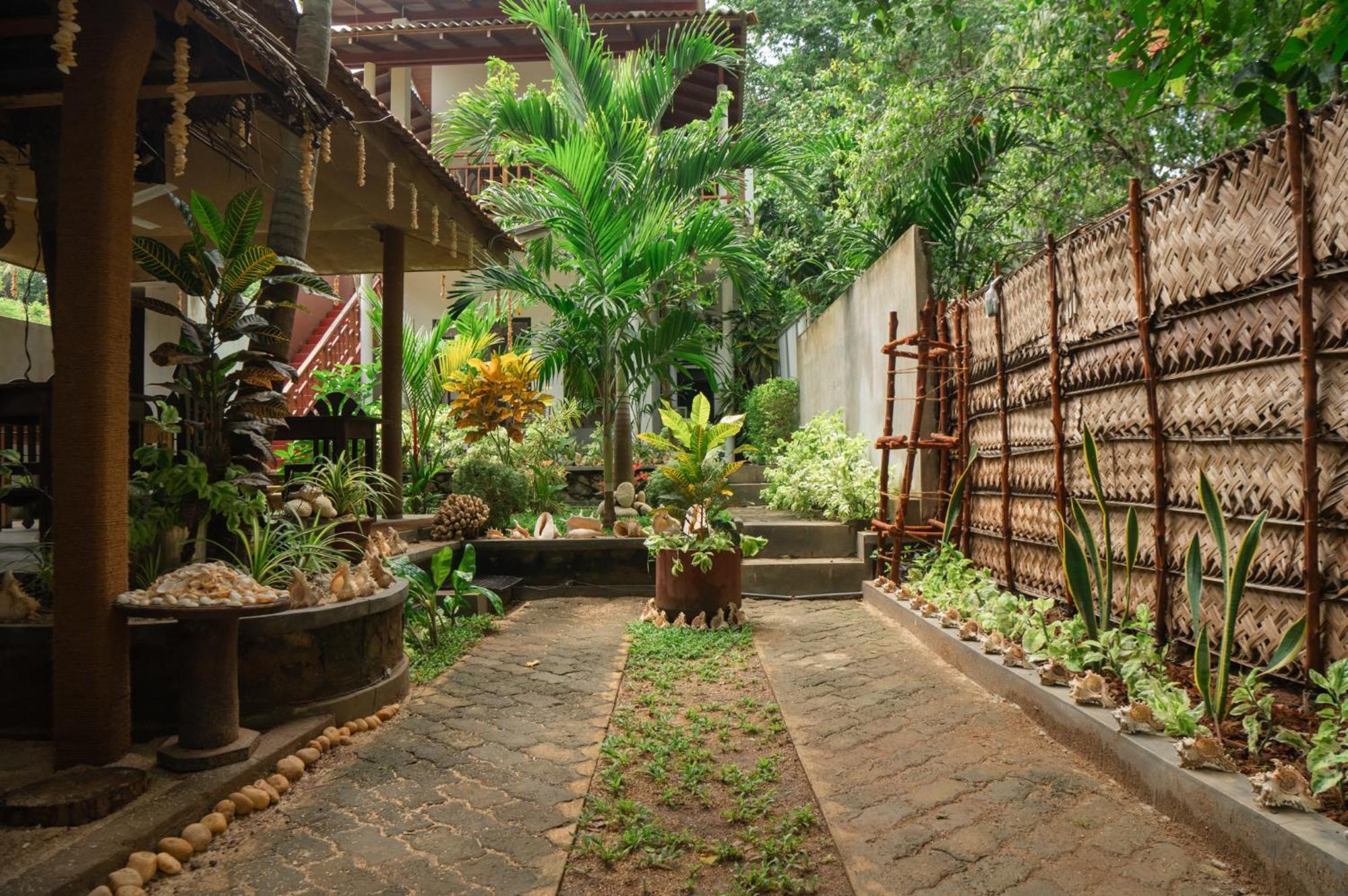 Rekawa Turtle Gate Hotel Tangalle Eksteriør billede