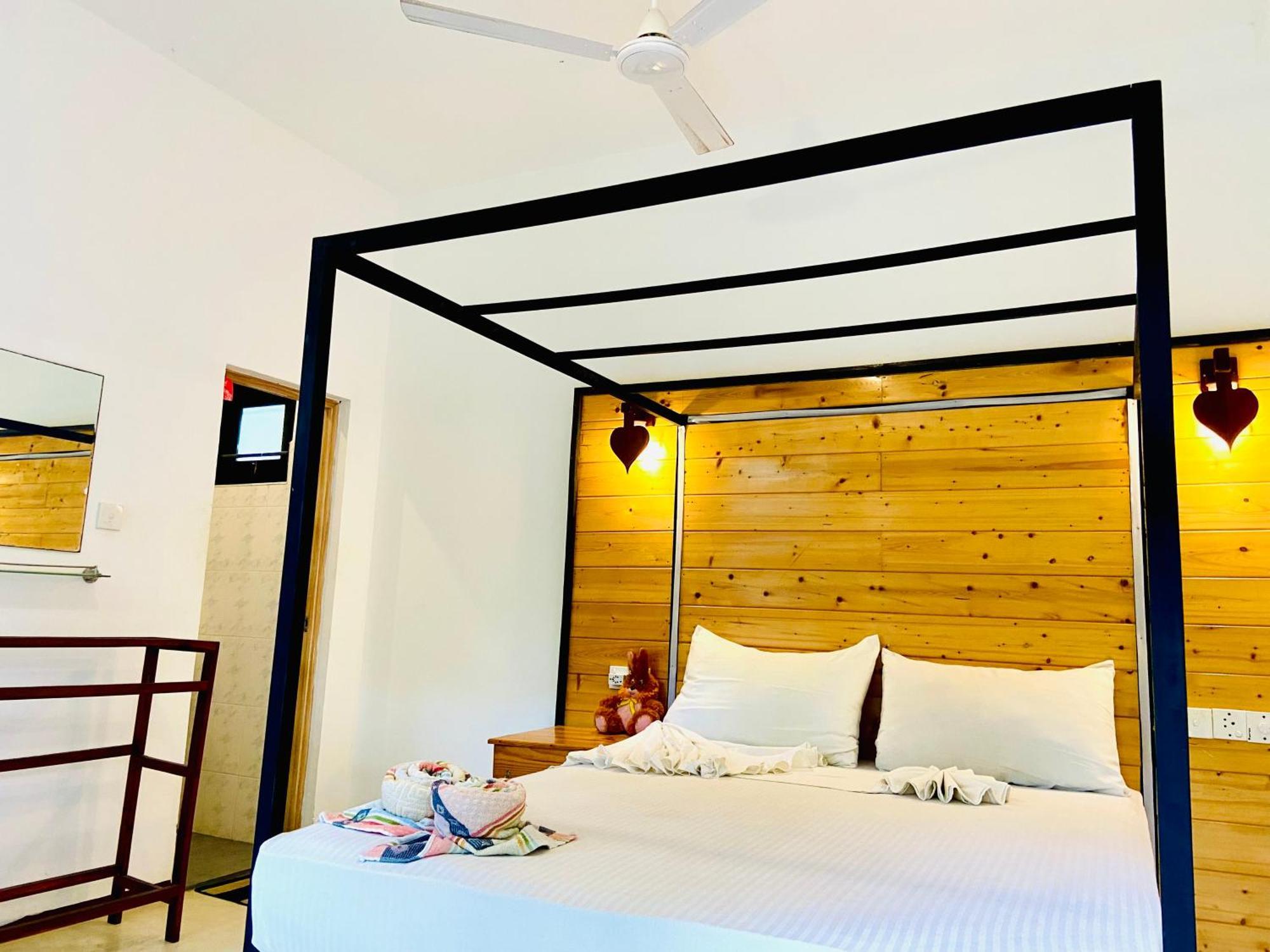 Rekawa Turtle Gate Hotel Tangalle Eksteriør billede
