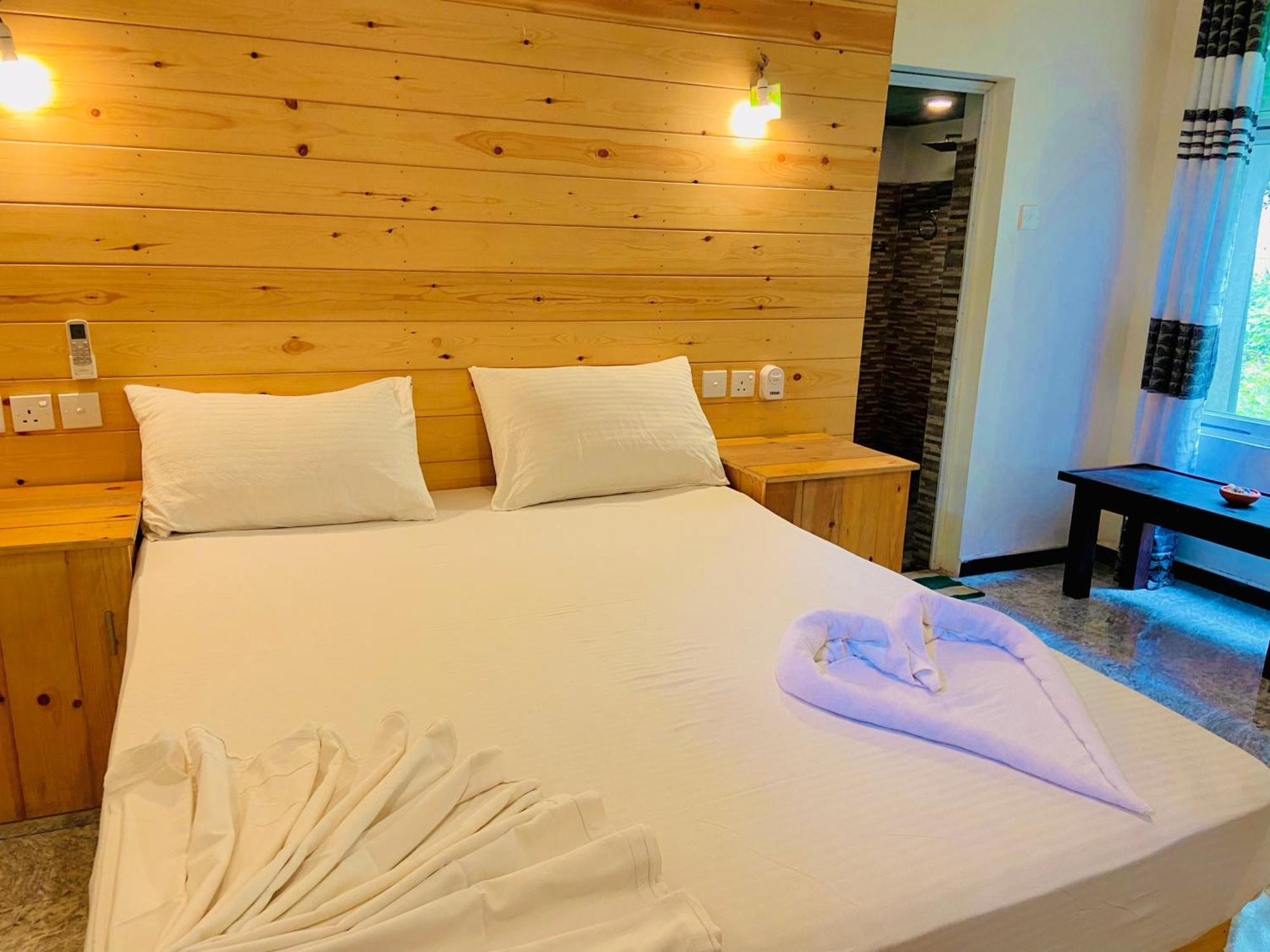 Rekawa Turtle Gate Hotel Tangalle Eksteriør billede